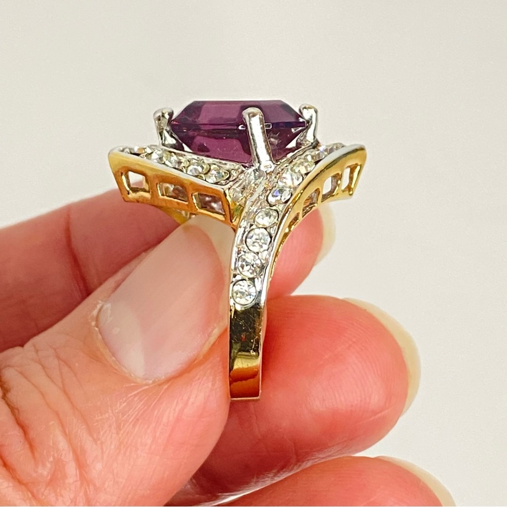Vintage 18KGE Art Deco Style Emerald Cut Amethyst Crystal Cocktail Ring SZ 7.25 - Picture 6 of 10